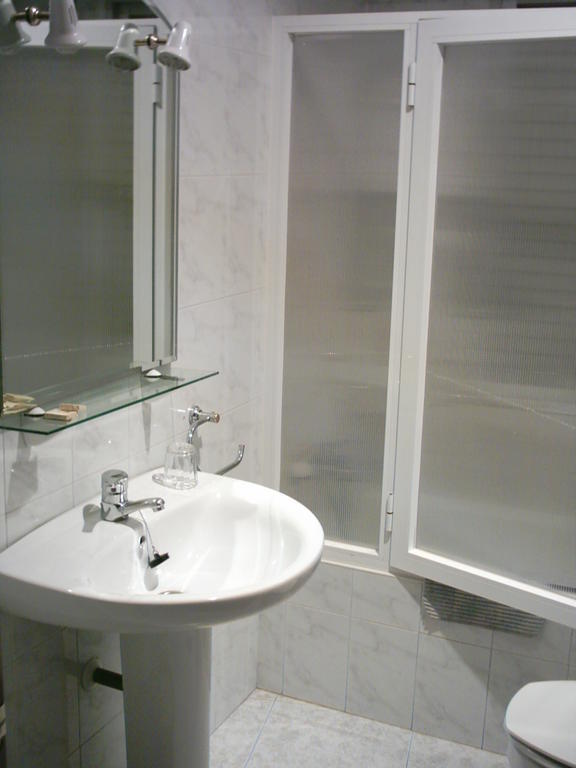 Hostal San Andres Aleson Szoba fotó